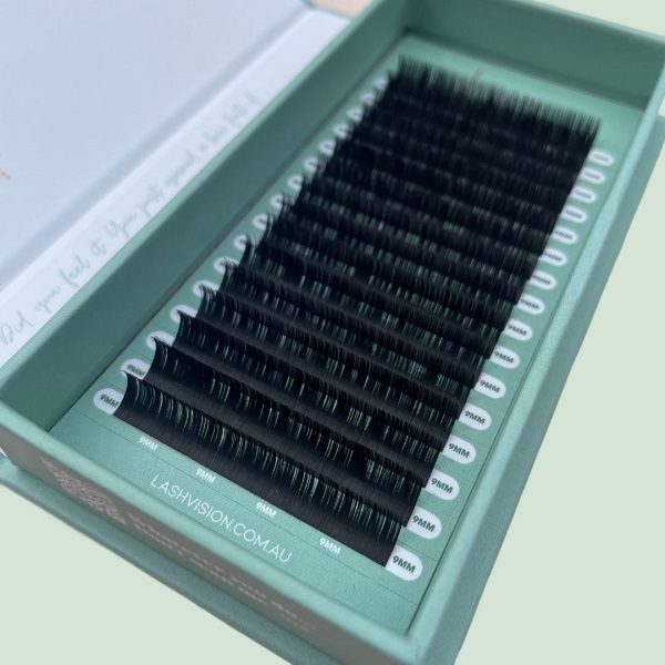 Elementary Classic Lash